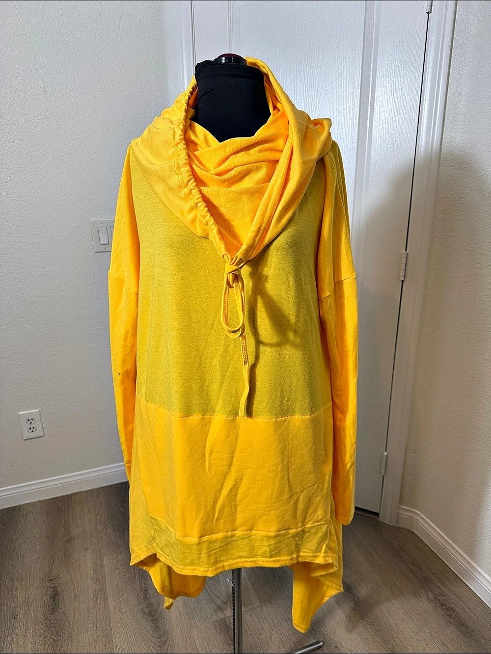 Yellow Cotton Blend Hooded Cape Tunic Large Like New